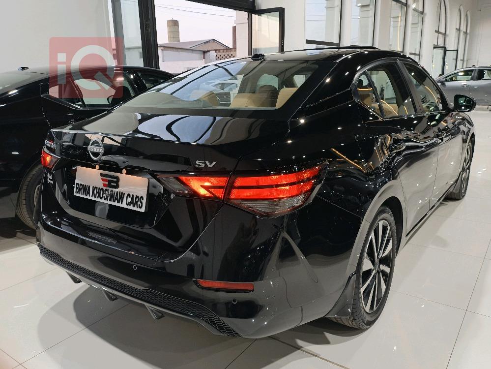 نیسان سێنترا